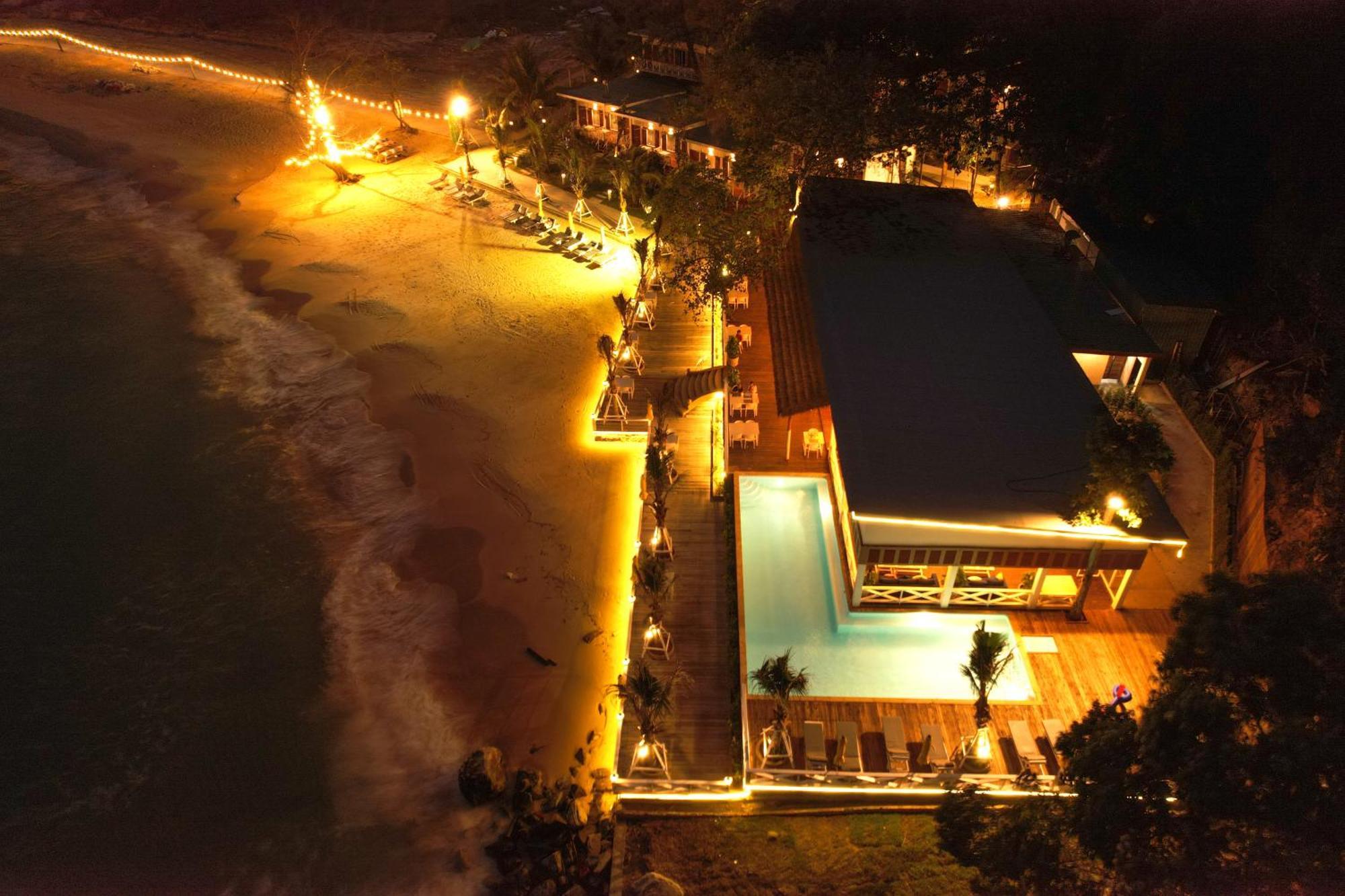 One Beach Resort By Ehm Ко Ронг Санлоем Екстериор снимка
